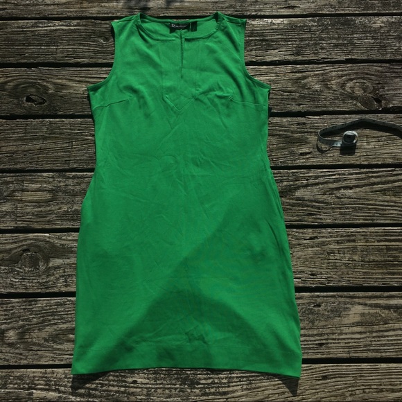New York & Company Dresses & Skirts - GREEN Tube Dress with POCKETS!